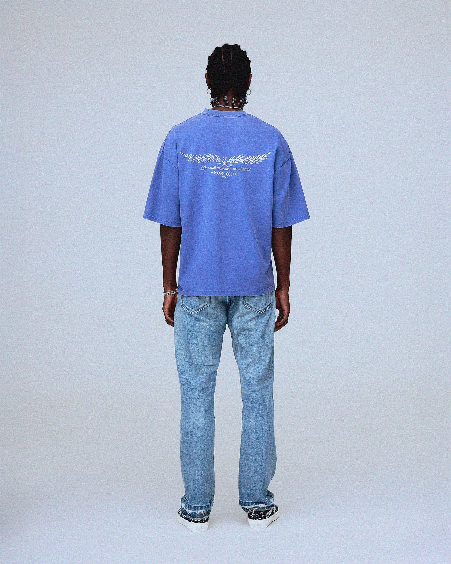 トップス Mediam Memories Tee - Blue トップス Mediam Memories Tee - Blue Mediam Memories Tee - Blue