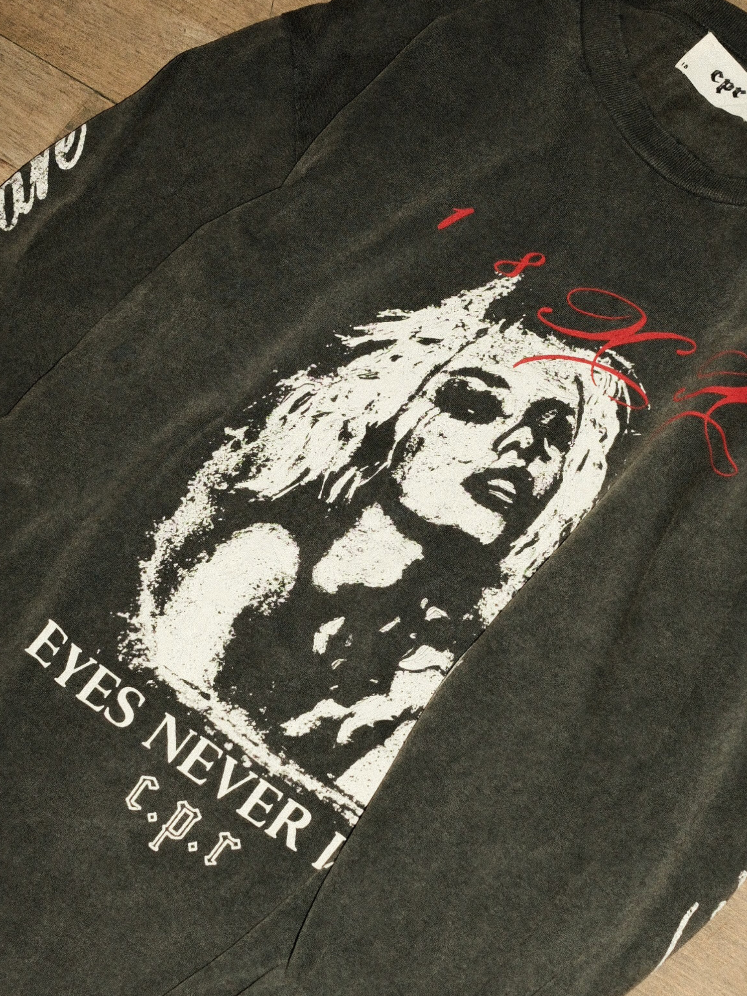 Eyes Never Lie Long sleeve - Washed Grey